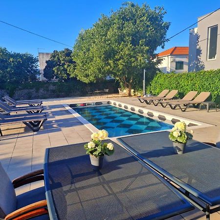 Holiday Home Nino With Amazing Swimming Pool Slatine Exterior foto